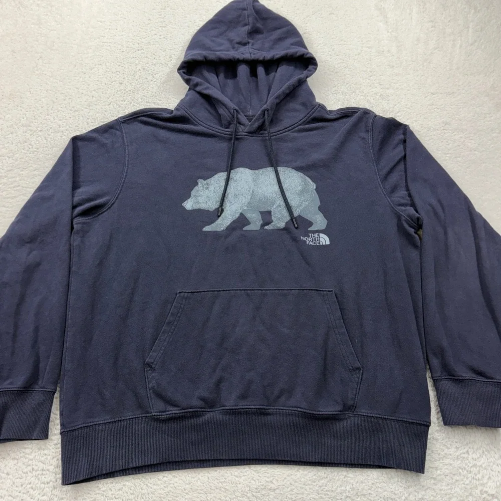 The North Face Mens Navy Blue Grizzly Bear Graphic Pullover Hoodie Large